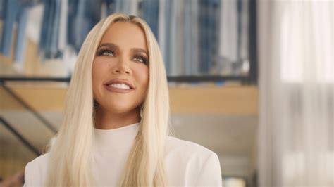 Fans think Khloe Kardashian debuted her new face in a new commercial for Nurtec. . Nurtec commercial actress 2022